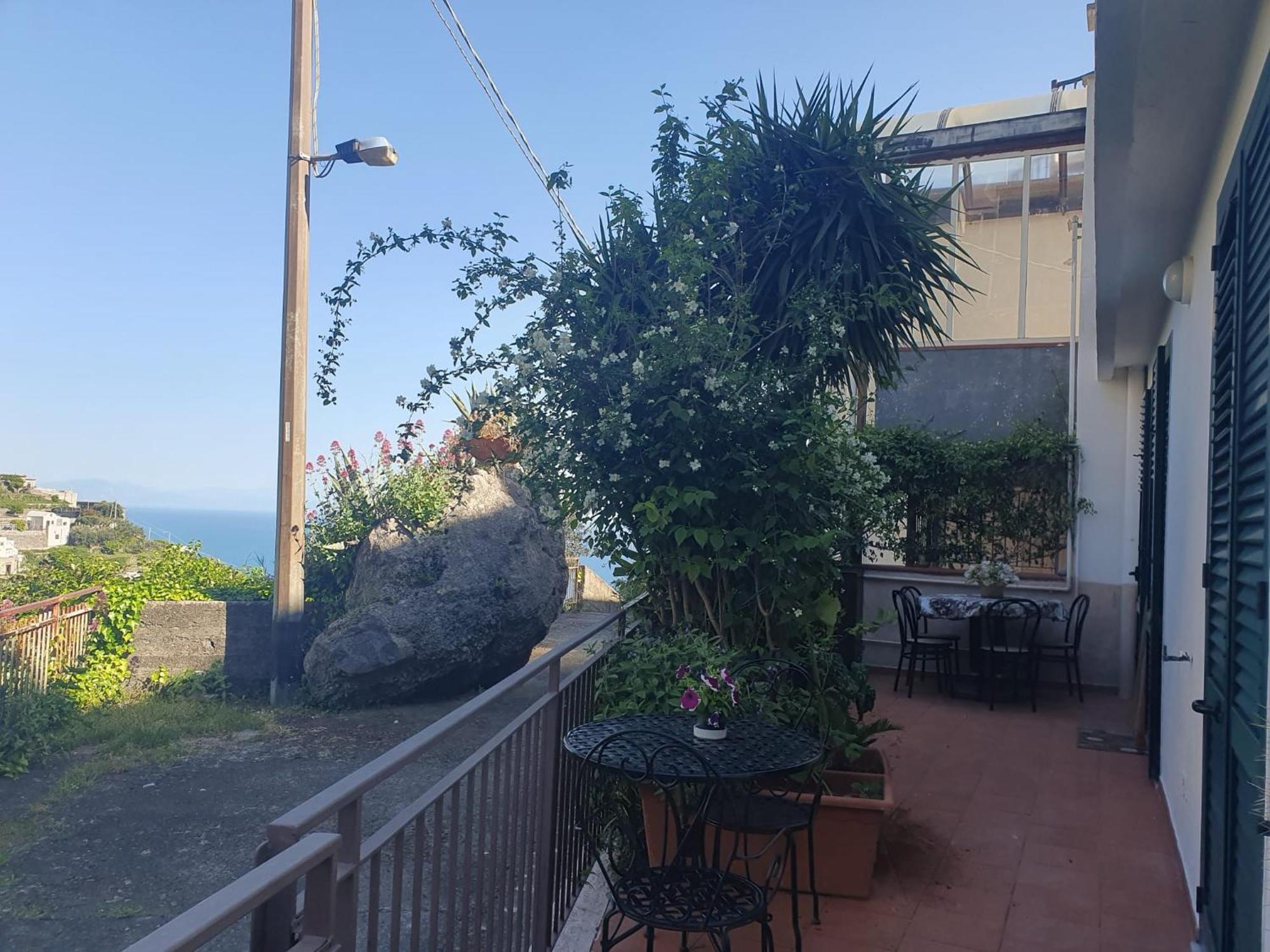 Villa La Ginestra Amalfi Esterno foto